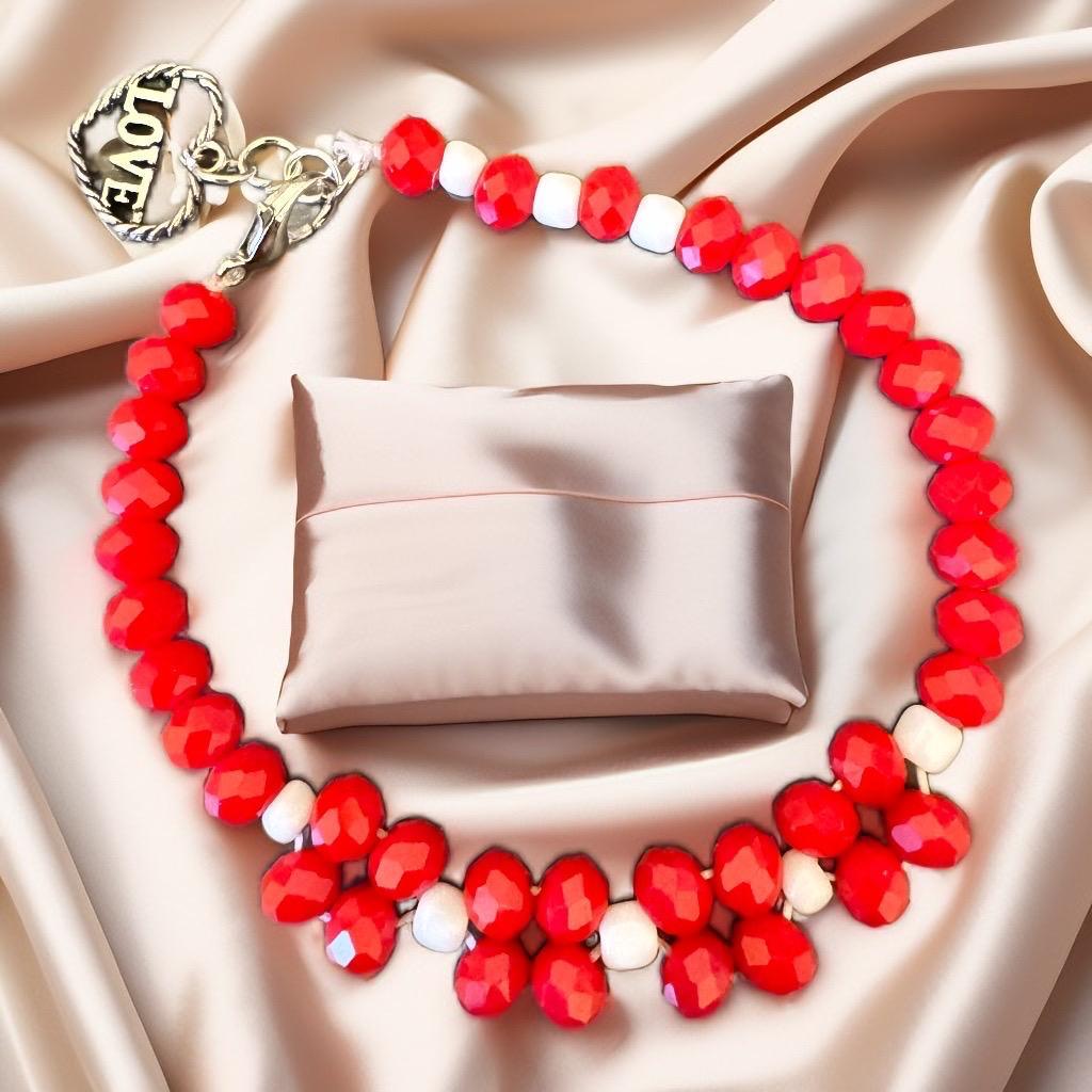 Red beaded bracelet - GalaxyArtWork
