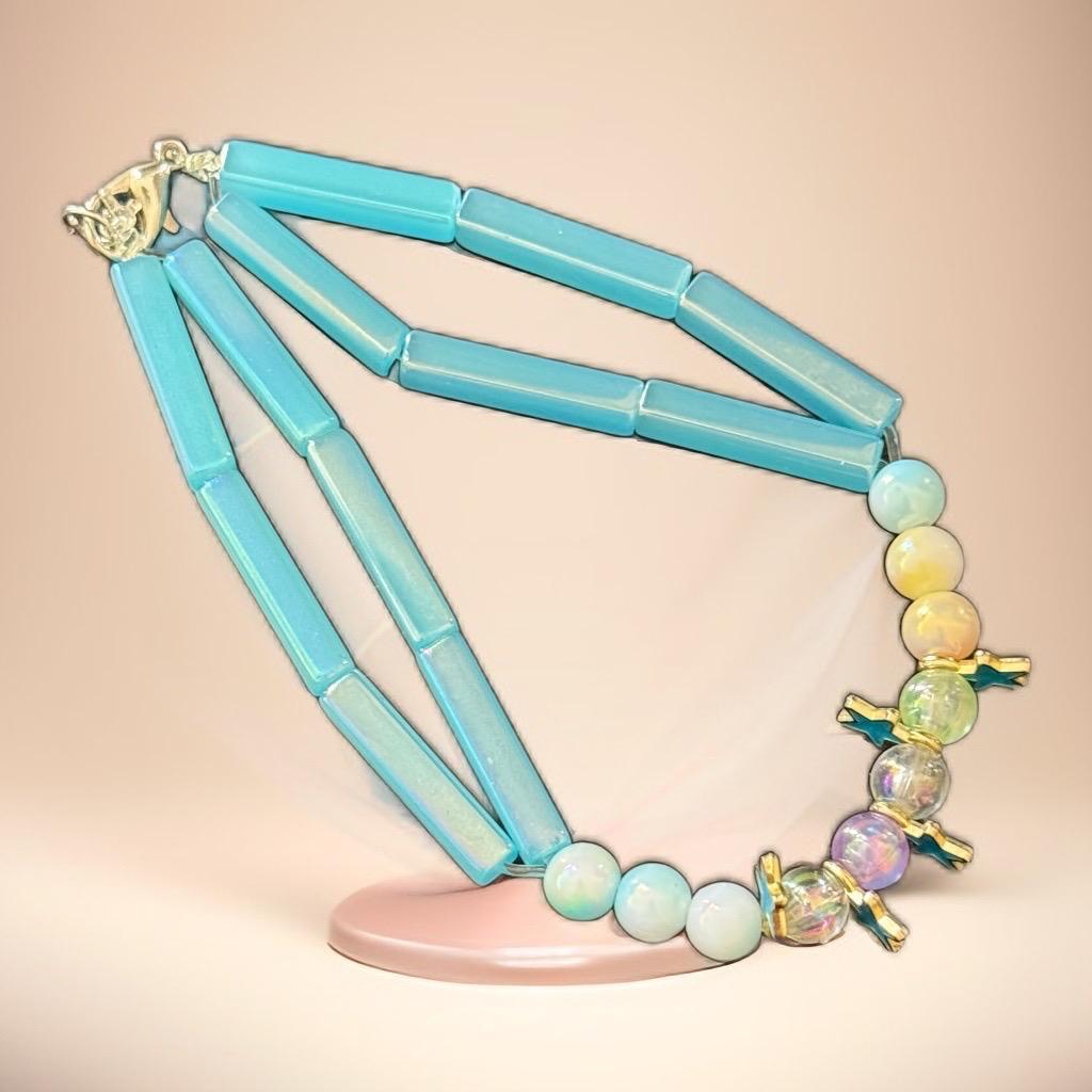 Ocean Breeze Geometric Beaded Bracelet – Aqua Blue & Pastel Crystal Accent