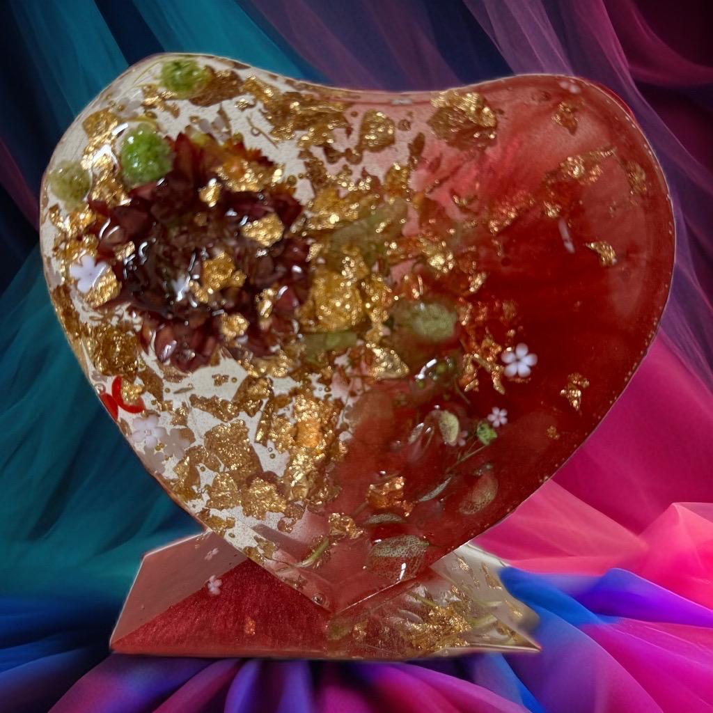 Heart of Gold Resin Art - GalaxyArtWork