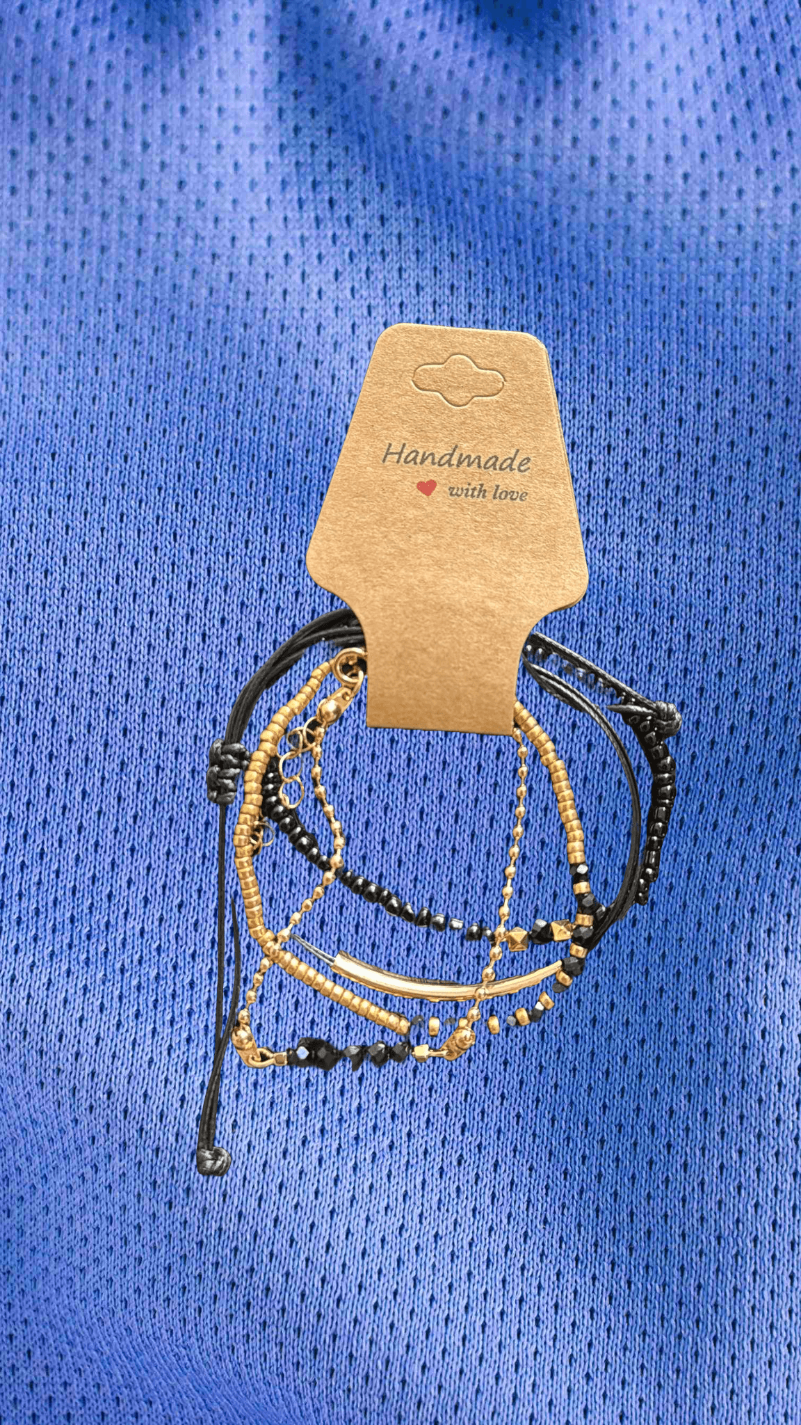 Midnight Dusk – Hand-Beaded Bracelet in Black and Gold