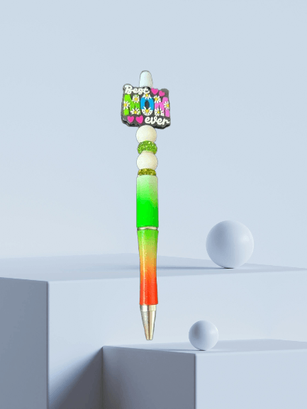 Vibrant Mom Pen – Red to Green Gradient with “Best Mom Ever” Topper & Pom-Pom Accent