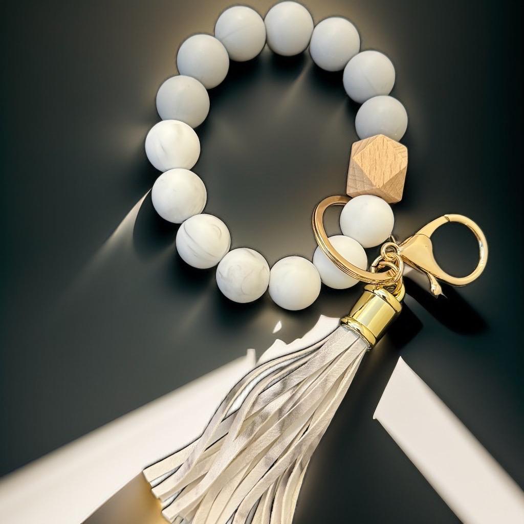 Classic White Marble Keychain Bracelet - Minimalist Elegance