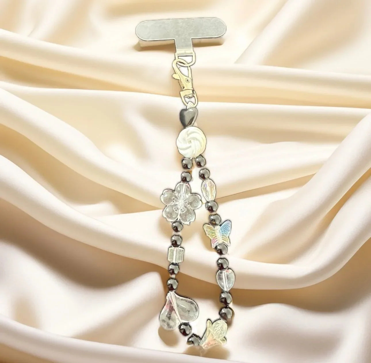 handmade-beaded-mobile-charm