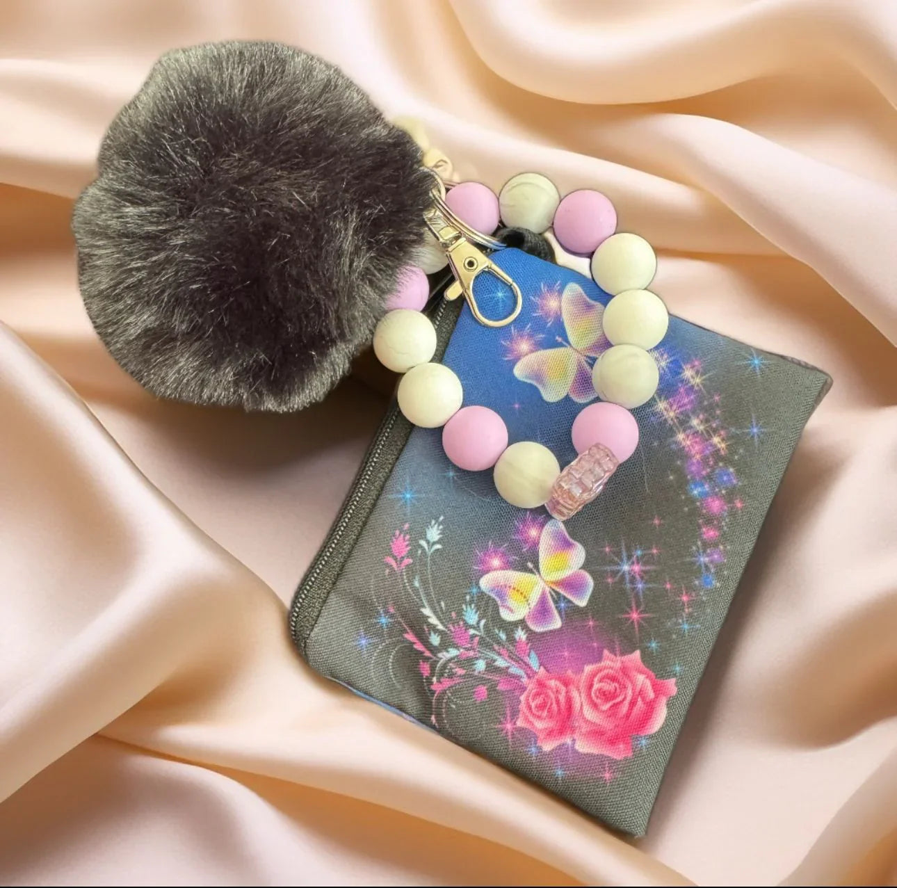 handmade-coin-purse-sets-with-wristlet-fluffy-pom