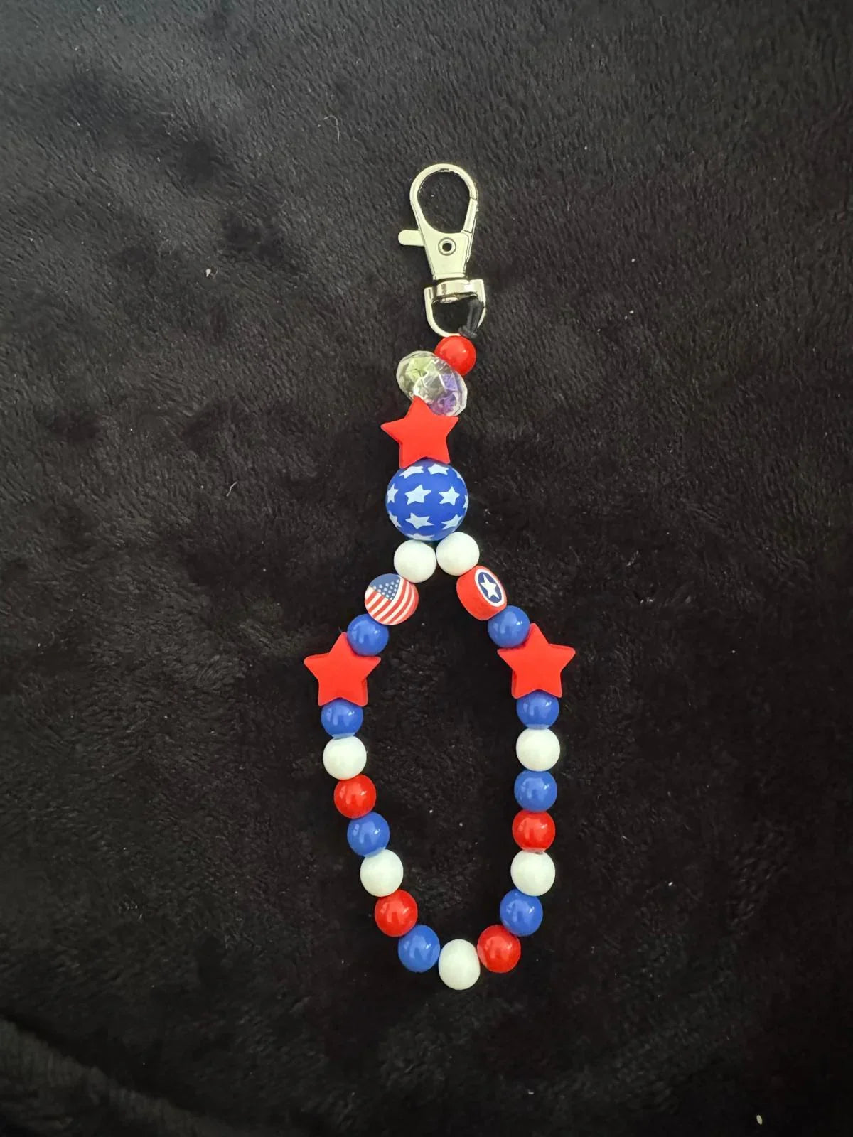 patriotic-usa-beaded-mobile-charm