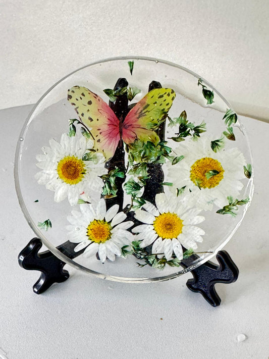 Butterfly Meadow – Floral Resin Display Plate"