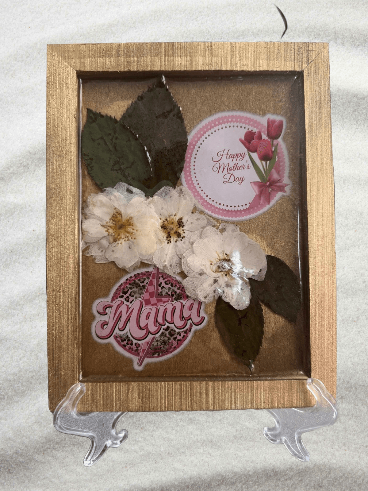 Blooming Gratitude – Handmade Mother’s Day Resin Art with Personalized Message