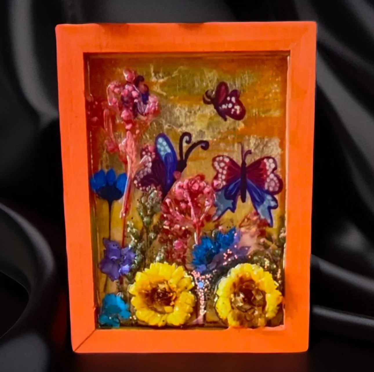3D Butterfly & Dried Flower Resin Art – Handmade Framed Nature Scene in Bright Orange