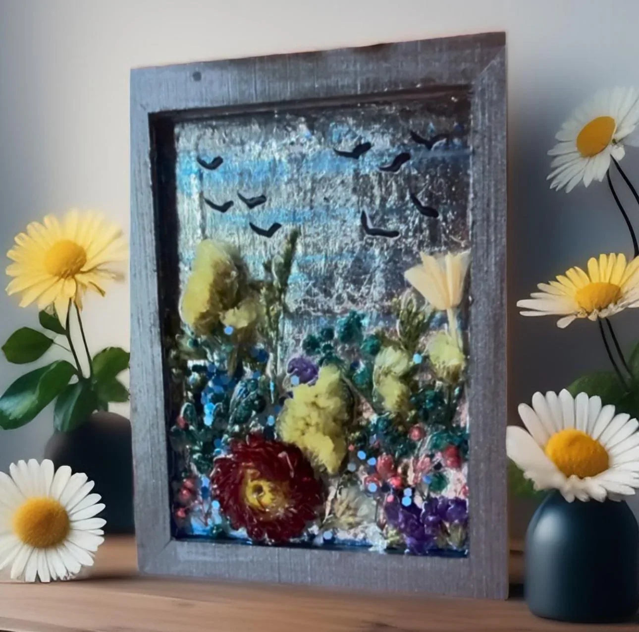 Handmade Dried Flower Frame with Birds and Glitter Accents