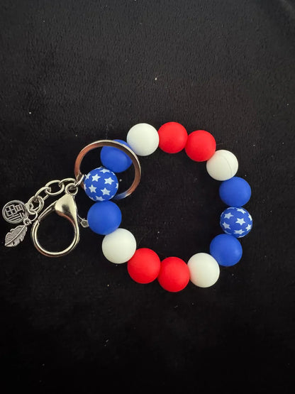 patriotic-silicone-bead-keychain-bracelet-red-white-blue-usa-stars-edition